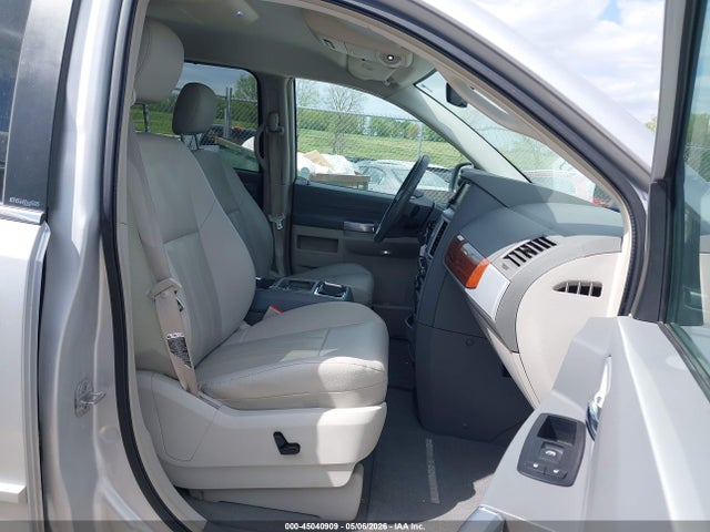 Продаж на аукціоні авто 2008 Chrysler Town & Country Touring, vin: 2A8HR54P08R711513, номер лоту: 45040909
