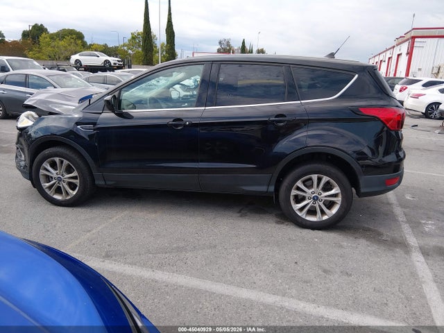 Ford ESCAPE SE 2019 1FMCU0GD6KUB79260 Image 14