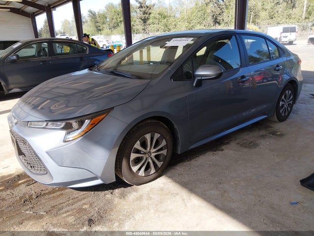 Toyota Corolla Hybrid Le 2022 JTDEAMDE2NJ046723 Image 2