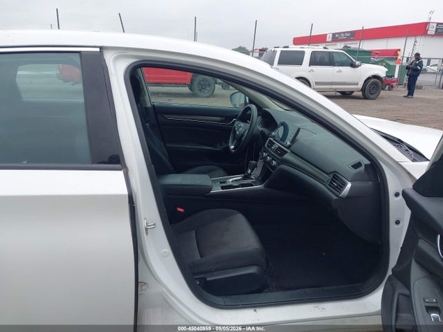 Продажа на аукционе авто 2018 Honda Accord Lx, vin: 1HGCV1F18JA213604, номер лота: 45040959
