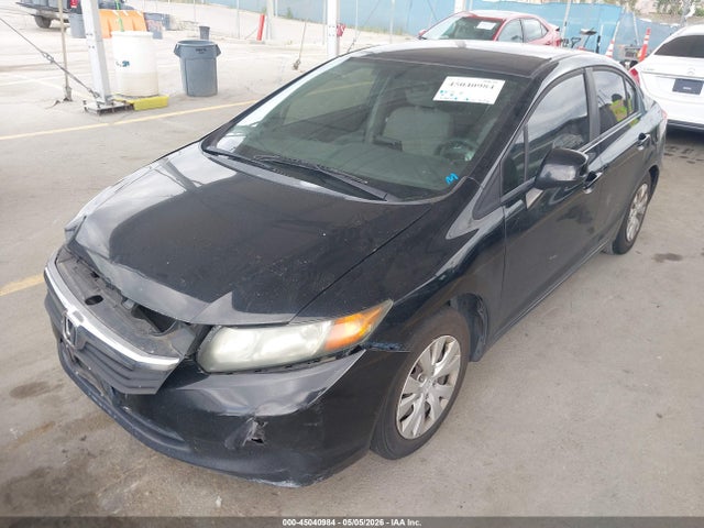 45040984 :رقم المزاد ، 19XFB2F57CE384471 vin ، 2012 Honda Civic Lx مزاد بيع