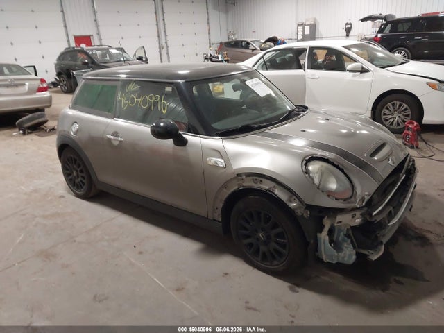 45040996 :رقم المزاد ، WMWXP7C53H3B93328 vin ، 2017 Mini Hardtop Cooper S مزاد بيع