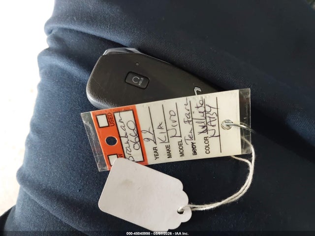 45040998 :رقم المزاد ، KNDCC3LC0N5545122 vin ، 2022 Kia Niro Touring Se مزاد بيع
