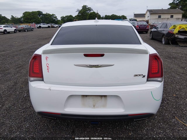 45041008 :رقم المزاد ، 2C3CCABG0HH653380 vin ، 2017 Chrysler 300 300s Alloy Edition مزاد بيع
