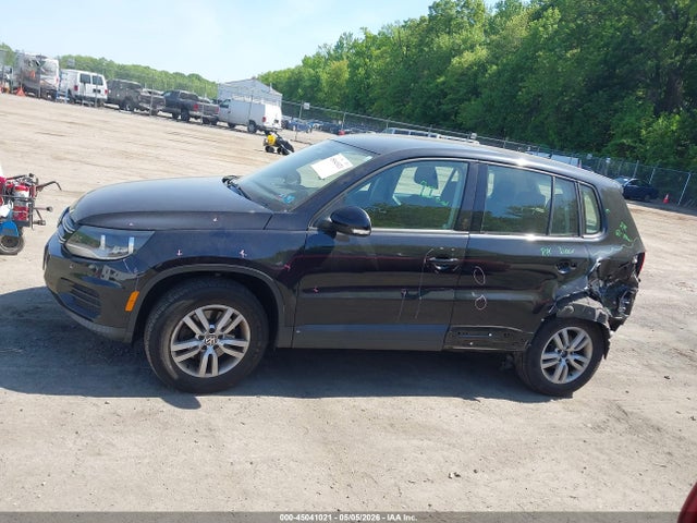 45041021 :رقم المزاد ، WVGAV7AXXCW529169 vin ، 2012 Volkswagen Tiguan S مزاد بيع