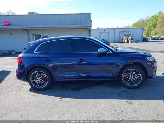 Продажа на аукционе авто 2019 Audi Sq5 3.0t Premium, vin: WA1B4AFY4K2015974, номер лота: 45041045