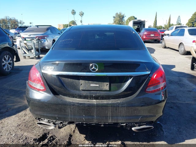 55SWF4JB5JU277731 Mercedes-Benz C 300