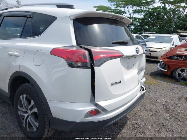 Продажа на аукционе авто 2018 Toyota Rav4 Le, vin: JTMZFREV2JJ745844, номер лота: 45041087