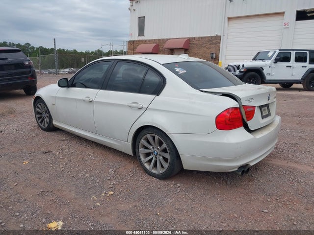 Aukcja sprzedaży 2011 Bmw 328i, vin: WBAPH7C56BE850239, numer aukcji: 45041103