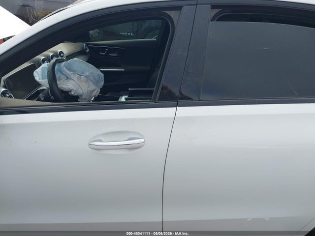 45041111 :رقم المزاد ، W1KAF4GB9NR066928 vin ، 2022 Mercedes-benz C 300 Sedan مزاد بيع