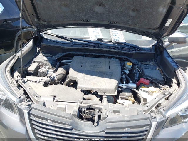 JF2SKAJC3LH561043 Subaru Forester Premium