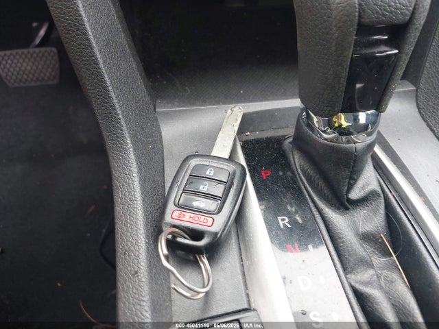 45041116 :رقم المزاد ، 2HGFC2F56JH560491 vin ، 2018 Honda Civic Lx مزاد بيع