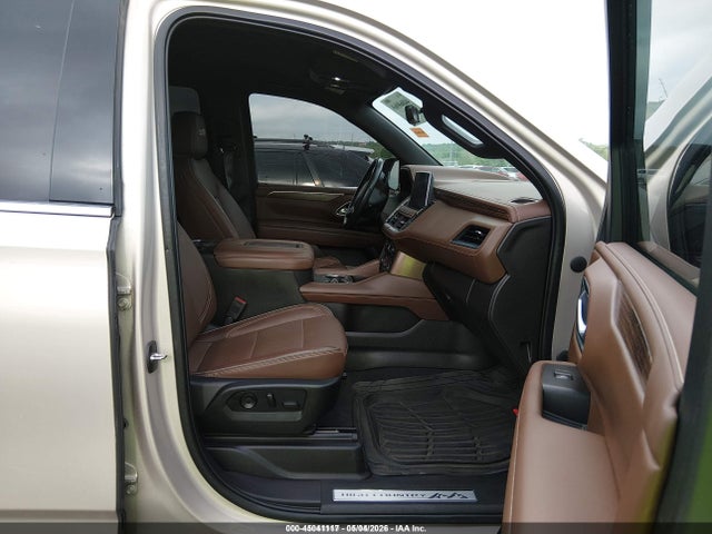 45041117 :رقم المزاد ، 1GNSKGKL6MR296606 vin ، 2021 Chevrolet Suburban 4wd High Country مزاد بيع