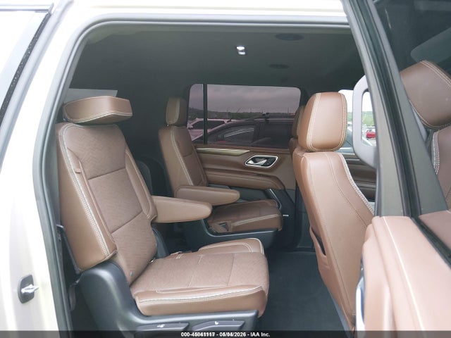 45041117 :رقم المزاد ، 1GNSKGKL6MR296606 vin ، 2021 Chevrolet Suburban 4wd High Country مزاد بيع