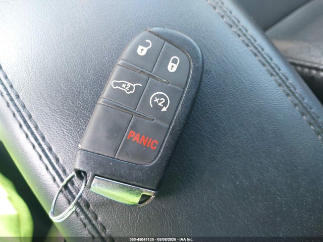 45041125 :رقم المزاد ، 3C4NJDFN1PT558370 vin ، 2023 Jeep Compass Latitude Lux Fwd مزاد بيع