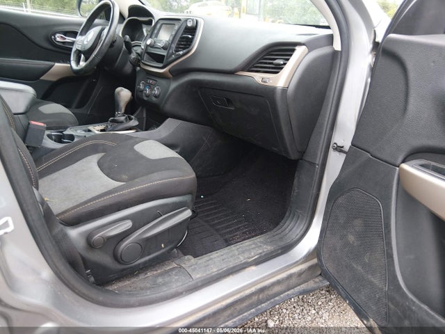 Auction sale of the 2017 Jeep Cherokee Altitude Fwd, vin: 1C4PJLAB9HW654615, lot number: 45041147