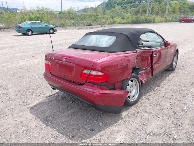45041152 :رقم المزاد ، WDBLK65G2XT002517 vin ، 1999 Mercedes-benz Clk 320 مزاد بيع