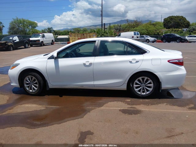 Toyota CAMRY LE 2015 4T1BF1FK8FU093014 Image 14