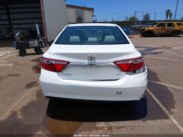 Toyota CAMRY LE 2015 4T1BF1FK8FU093014 Image 16