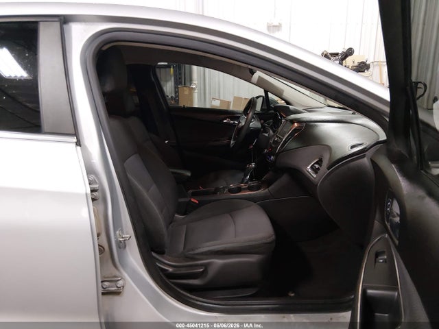 Продаж на аукціоні авто 2017 Chevrolet Cruze Lt Auto, vin: 1G1BE5SM6H7175419, номер лоту: 45041215