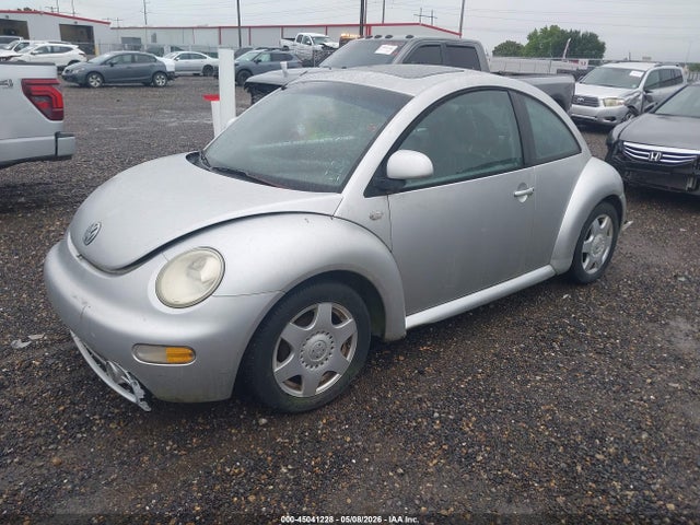2000 Volkswagen New Beetle Gls 1.8l Turbo მანქანა იყიდება აუქციონზე, vin: 3VWCD21C6YM440963, აუქციონის ნომერი: 45041228