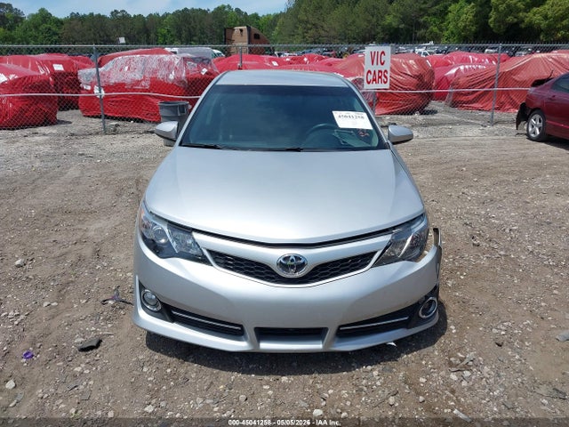 2014 Toyota Camry Se მანქანა იყიდება აუქციონზე, vin: 4T1BF1FK3EU321175, აუქციონის ნომერი: 45041258