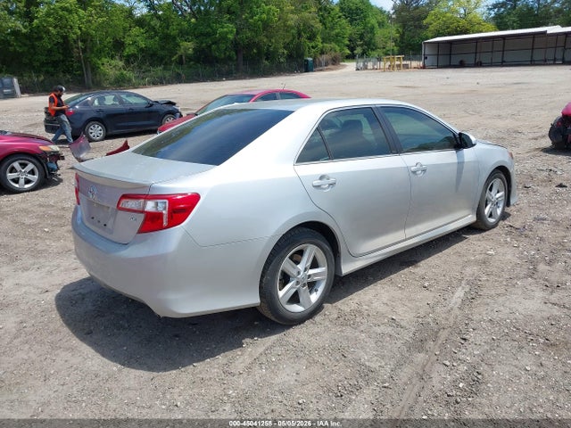 2014 Toyota Camry Se მანქანა იყიდება აუქციონზე, vin: 4T1BF1FK3EU321175, აუქციონის ნომერი: 45041258