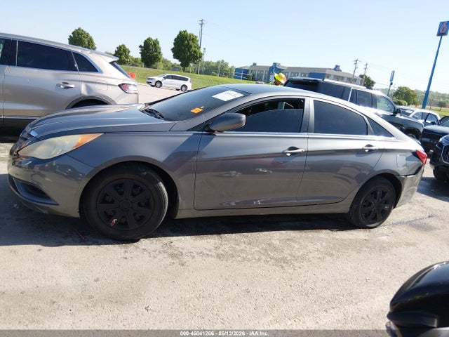 Продажа на аукционе авто 2011 Hyundai Sonata Gls, vin: 5NPEB4AC3BH207147, номер лота: 45041266