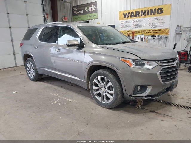 Chevrolet Traverse Premier 2018 1GNEVJKW4JJ128582 Image 1