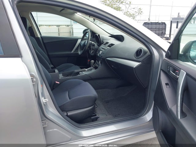 45041366 :رقم المزاد ، JM1BL1K68B1484892 vin ، 2011 Mazda Mazda3 S Sport مزاد بيع