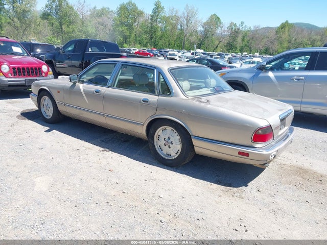 Продажа на аукционе авто 1995 Jaguar Vandenplas, vin: SAJKX1744SC741449, номер лота: 45041385