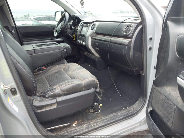 Aukcja sprzedaży 2019 Toyota Tundra Sr5 5.7l V8, vin: 5TFUW5F16KX860671, numer aukcji: 45041390