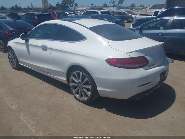 WDDWJ4JB7JF729812 Mercedes-Benz C 300