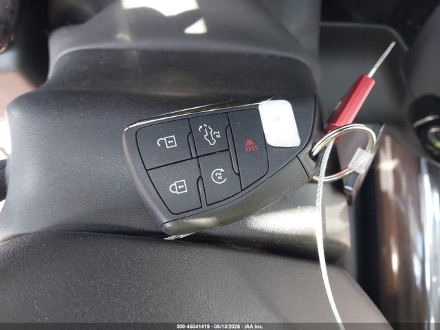 Продажа на аукционе авто 2024 Chevrolet Silverado 1500 4wd  Short Bed Rst, vin: 1GCUDEED5RZ211699, номер лота: 45041419