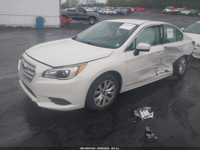 2015 Subaru Legacy 2.5i Premium მანქანა იყიდება აუქციონზე, vin: 4S3BNAC6XF3006055, აუქციონის ნომერი: 45041442