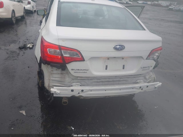 2015 Subaru Legacy 2.5i Premium მანქანა იყიდება აუქციონზე, vin: 4S3BNAC6XF3006055, აუქციონის ნომერი: 45041442