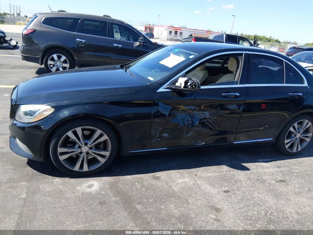 Продажа на аукционе авто 2015 Mercedes-benz C 300, vin: 55SWF4JB4FU059092, номер лота: 45041498