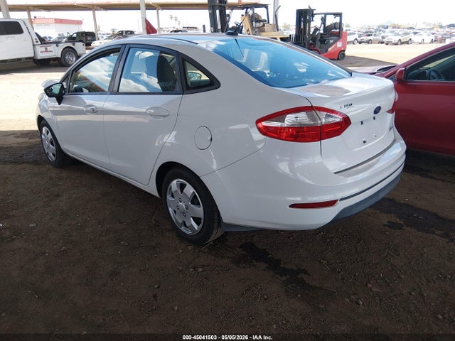 45041503 :رقم المزاد ، 3FADP4AJ6FM101129 vin ، 2015 Ford Fiesta S مزاد بيع