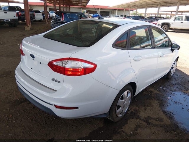 45041503 :رقم المزاد ، 3FADP4AJ6FM101129 vin ، 2015 Ford Fiesta S مزاد بيع