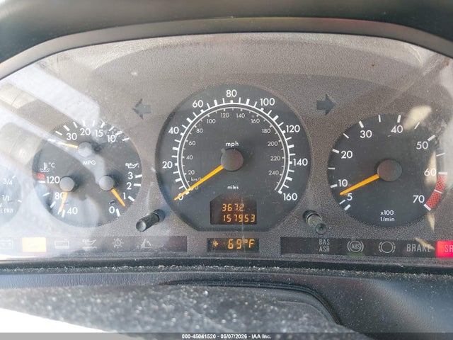 45041520 :رقم المزاد ، WDBFA67F9WF159866 vin ، 1998 Mercedes-benz Sl 500 مزاد بيع