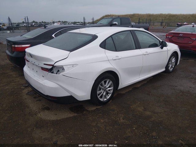 Toyota CAMRY LE 2025 4T1DAACK3SU154002 Image 4