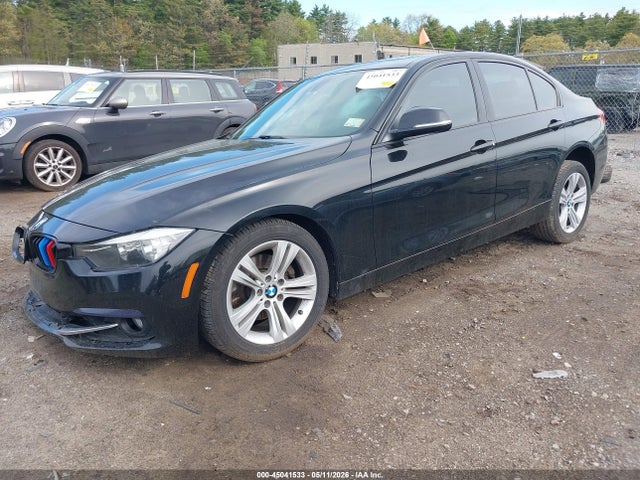 45041533 :رقم المزاد ، WBA8E3G59GNT26252 vin ، 2016 Bmw 328i Xdrive مزاد بيع