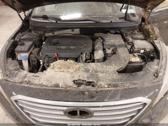 45041552 :رقم المزاد ، 5NPE24AF7FH204896 vin ، 2015 Hyundai Sonata Se مزاد بيع