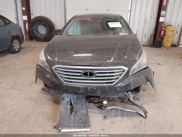 45041552 :رقم المزاد ، 5NPE24AF7FH204896 vin ، 2015 Hyundai Sonata Se مزاد بيع