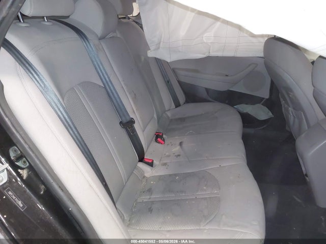 45041552 :رقم المزاد ، 5NPE24AF7FH204896 vin ، 2015 Hyundai Sonata Se مزاد بيع