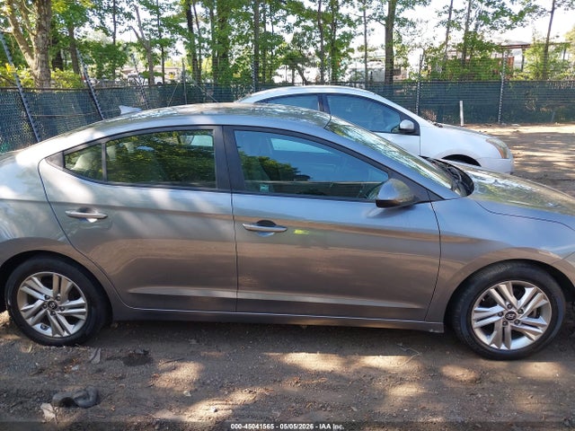 45041565 :رقم المزاد ، 5NPD84LF7KH422421 vin ، 2019 Hyundai Elantra Sel مزاد بيع