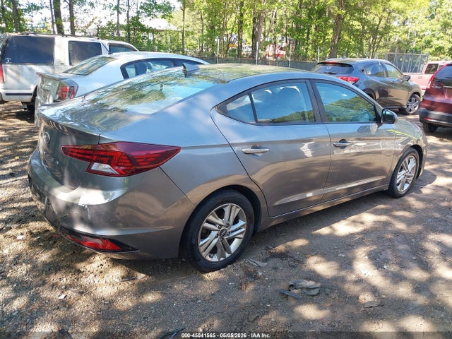 45041565 :رقم المزاد ، 5NPD84LF7KH422421 vin ، 2019 Hyundai Elantra Sel مزاد بيع