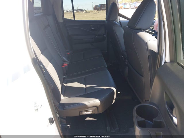 45041583 :رقم المزاد ، 5FPYK3F57SB048334 vin ، 2025 Honda Ridgeline Rtl مزاد بيع