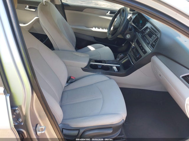 Продажа на аукционе авто 2015 Hyundai Sonata Se, vin: 5NPE24AF6FH129866, номер лота: 45041592