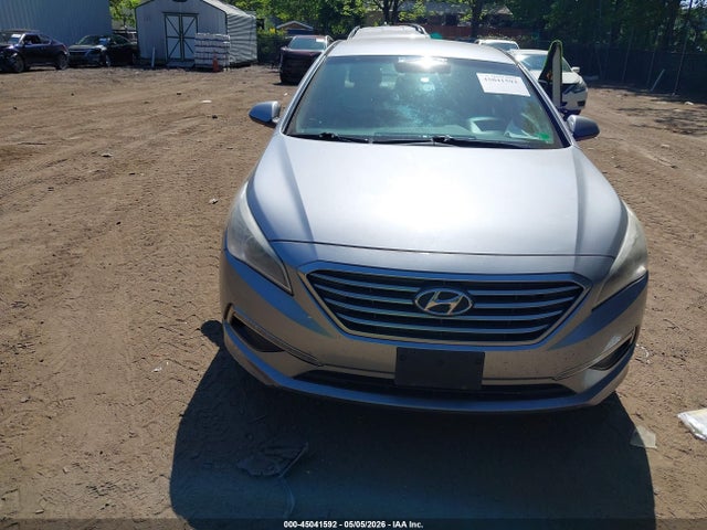 Продажа на аукционе авто 2015 Hyundai Sonata Se, vin: 5NPE24AF6FH129866, номер лота: 45041592